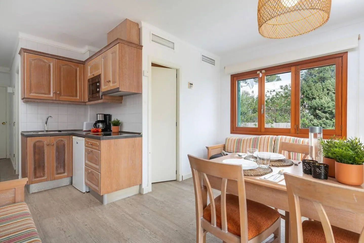 Apartamentos Playa Marina Cala Ferrera  Spain