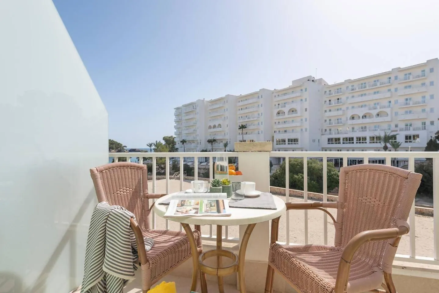 Apartamentos Playa Marina Cala Ferrera