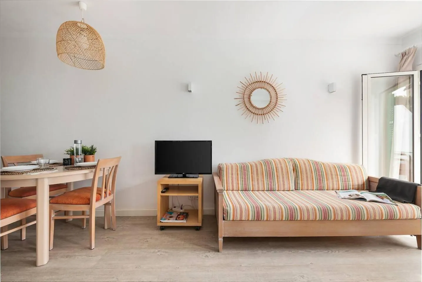 Apartamentos Playa Marina Cala Ferrera