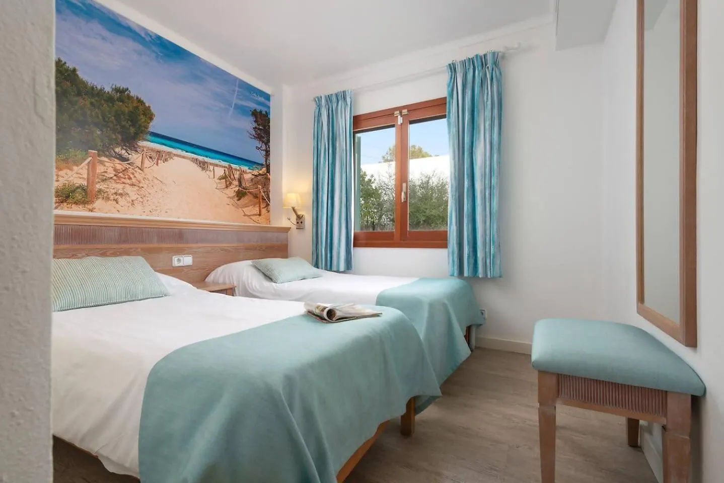 Apartamentos Playa Marina Cala Ferrera  Spagna
