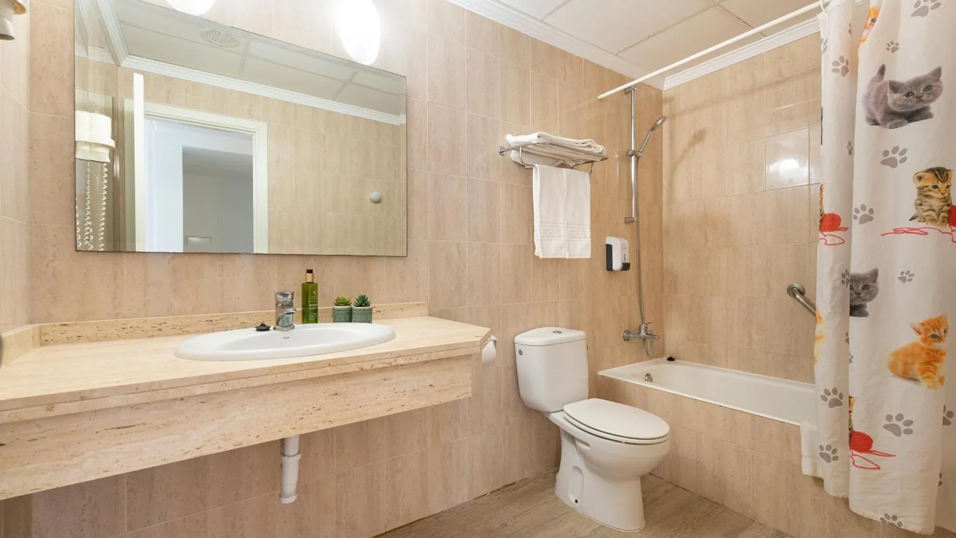 Apartamentos Playa Marina Cala Ferrera  0*, Cala Ferrera (Mallorca)