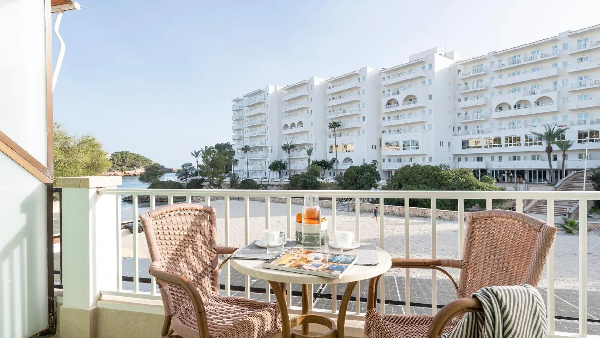 Apartamentos Playa Marina Cala Ferrera
