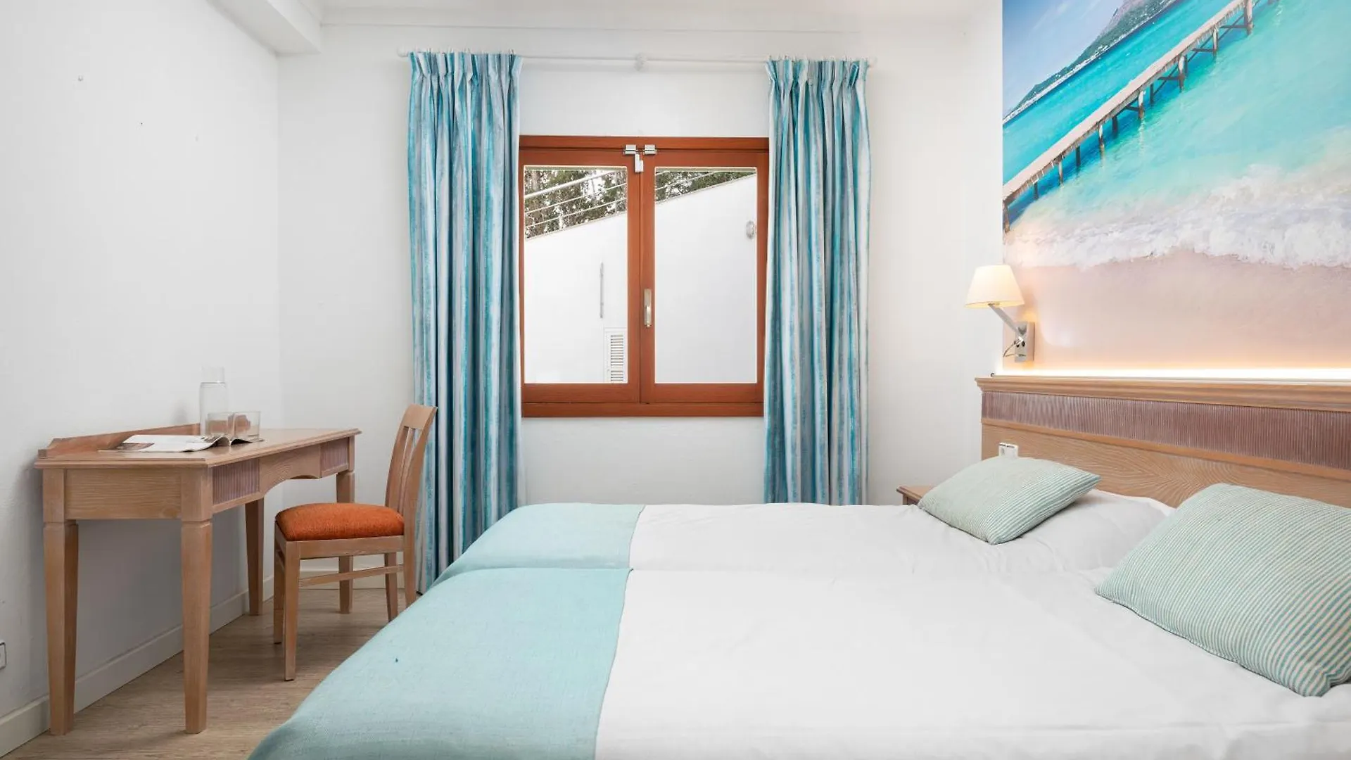 Apartamentos Playa Marina Cala Ferrera  Espagne